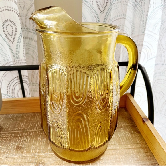 Vintage Achor Hocking Amber Glass Pitcher - Picture 4 of 4
